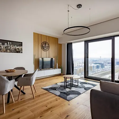 In The Sky - Apartment West 65 Tower Belgrade Exterior photo
